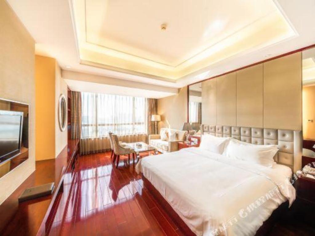 Howard Johnson By Wyndham Sunshine Plaza Нінбо Екстер'єр фото