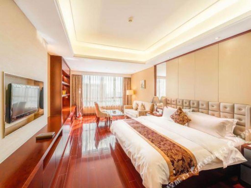 Howard Johnson By Wyndham Sunshine Plaza Нінбо Екстер'єр фото